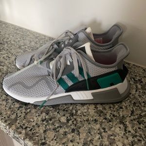 ADIDAS EQT ADV 91-17 BRAND NEW NEVER WORN.